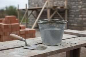 Dosage mortier au seau : les proportions pour vos mélanges